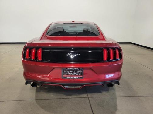 2016 Ford Mustang EcoBoost Premium