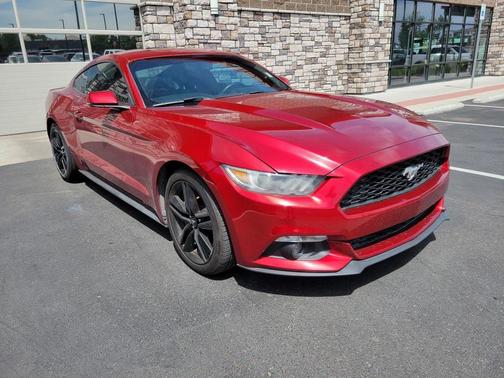 2016 Ford Mustang EcoBoost Premium