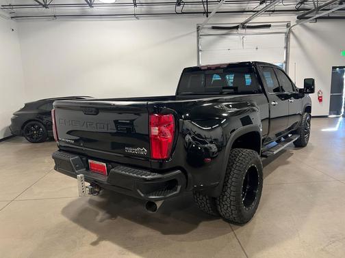 2021 Chevrolet Silverado 3500 High Country