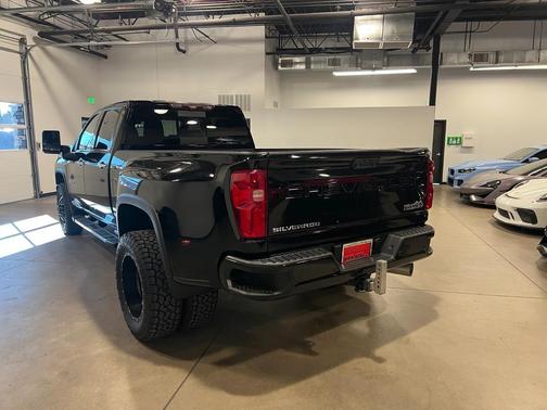 2021 Chevrolet Silverado 3500 High Country