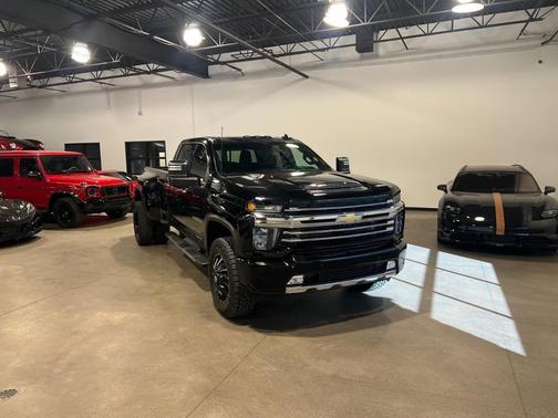 2021 Chevrolet Silverado 3500 High Country