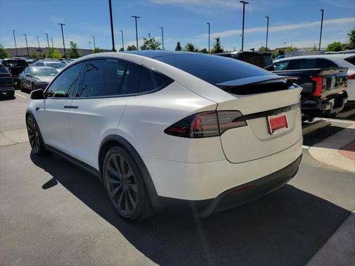 2022 Tesla Model X Dual Motor All-Wheel Drive