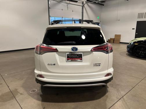 2017 Toyota RAV4 Hybrid Limited