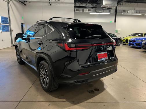 2024 Lexus NX 350h Premium
