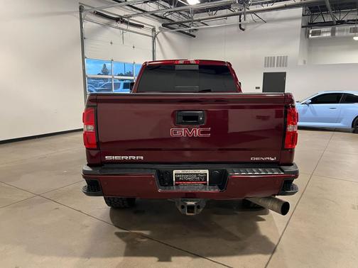 2016 GMC Sierra 2500 Denali