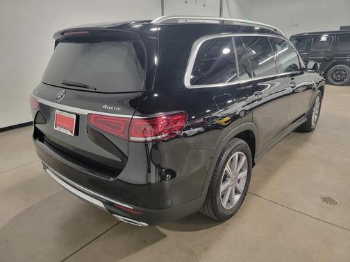 2023 Mercedes-Benz GLS 450 4MATIC