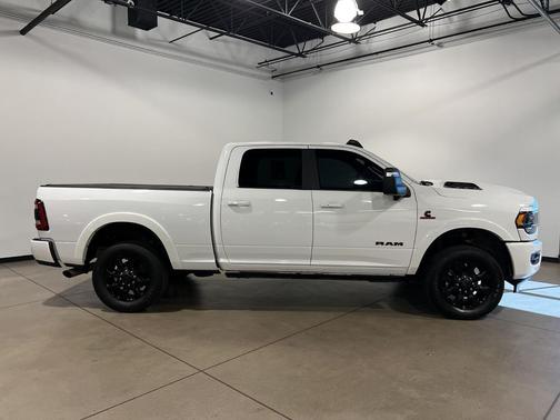 2023 RAM 2500 Limited Crew Cab 4x4 6'4' Box