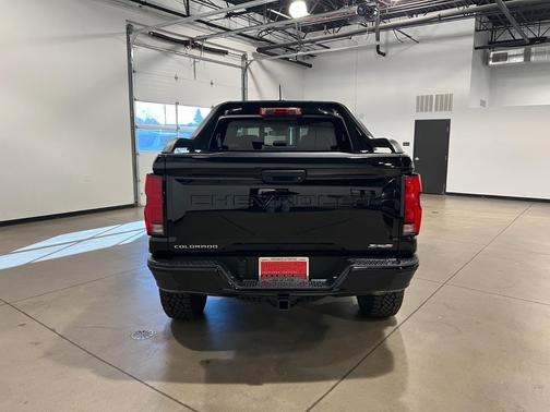 2023 Chevrolet Colorado ZR2