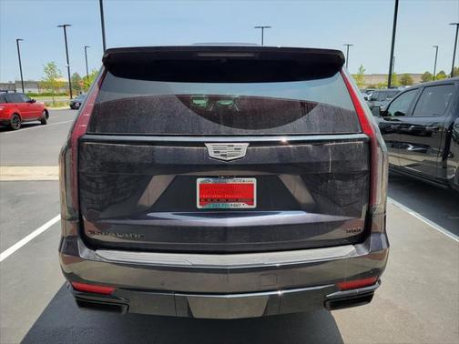 2022 Cadillac Escalade Sport