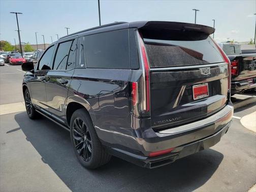 2022 Cadillac Escalade Sport