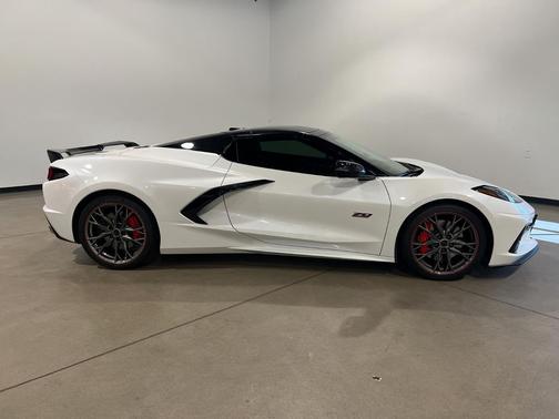 2023 Chevrolet Corvette Stingray w/3LT