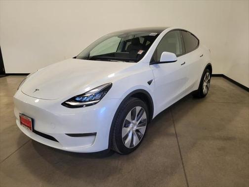 2023 Tesla Model Y Long Range Dual Motor All-Wheel Drive