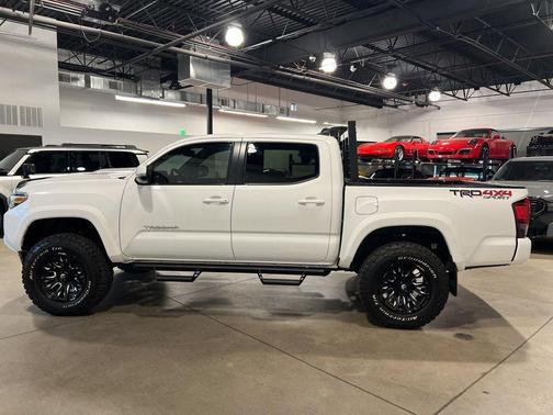 2019 Toyota Tacoma TRD Sport
