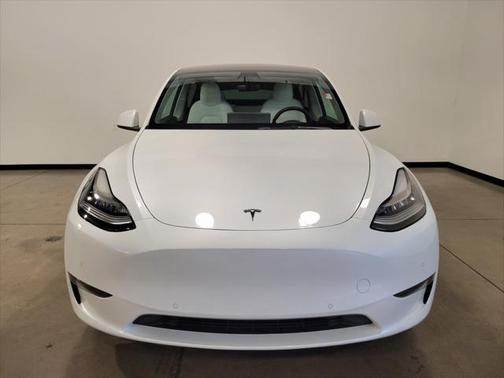 2021 Tesla Model Y Standard Range Rear-Wheel Drive