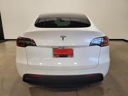 2021 Tesla Model Y Standard Range Rear-Wheel Drive