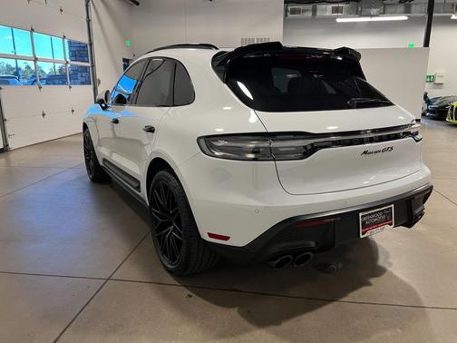 2024 Porsche Macan GTS