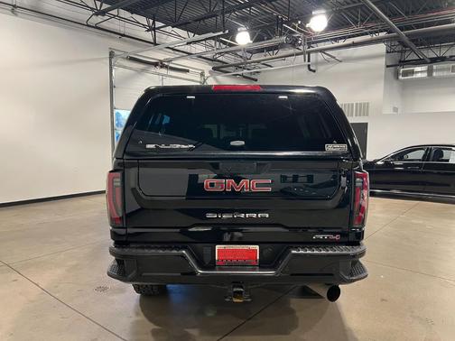 2024 GMC Sierra 2500 AT4