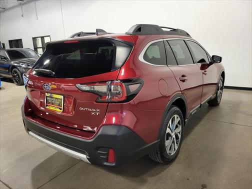 2022 Subaru Outback Limited XT