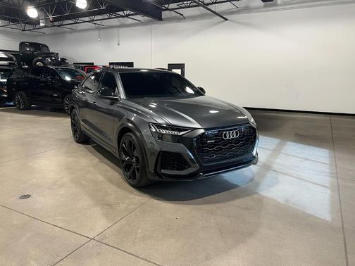 2024 Audi RS Q8 4.0T