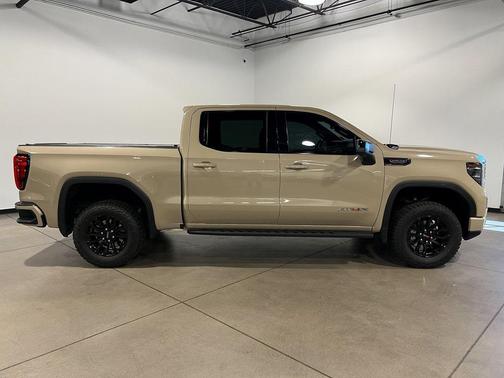 2022 GMC Sierra 1500 AT4X