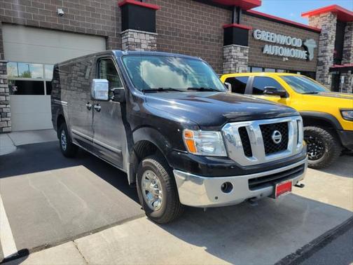 2018 Nissan NV Passenger NV3500 HD SL V8