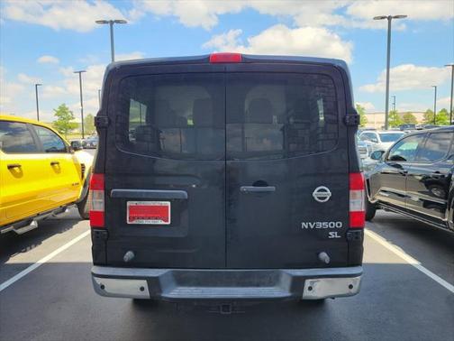 2018 Nissan NV Passenger NV3500 HD SL V8