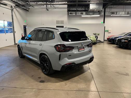 2022 BMW X3 M40i