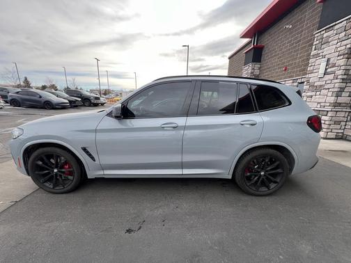 2022 BMW X3 M40i