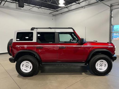 2025 Ford Bronco Heritage Edition