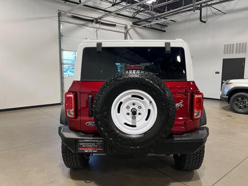 2025 Ford Bronco Heritage Edition