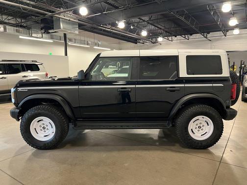 2025 Ford Bronco Heritage Edition