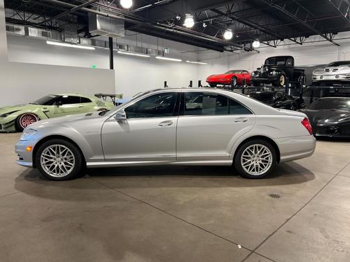 2013 Mercedes-Benz S-Class 4MATIC
