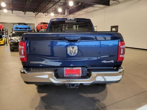 2020 RAM 3500 Big Horn Crew Cab 4x4 6'4' Box
