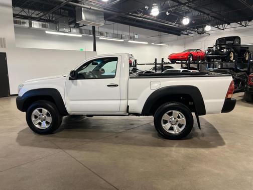 2014 Toyota Tacoma Base