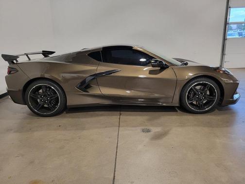 2020 Chevrolet Corvette Stingray w/3LT