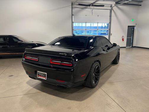 2017 Dodge Challenger SRT Hellcat