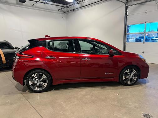 2018 Nissan Leaf SL