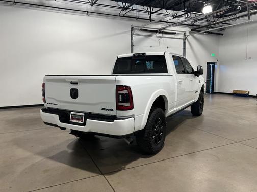 2023 RAM 2500 Limited Crew Cab 4x4 6'4' Box