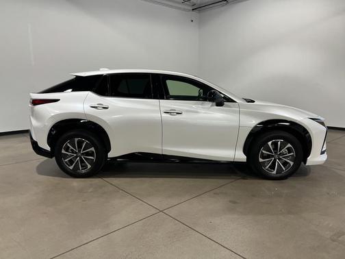2025 Lexus RZ 450e Premium
