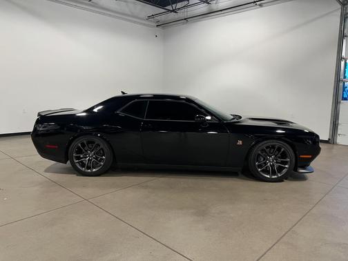 2022 Dodge Challenger R/T Scat Pack