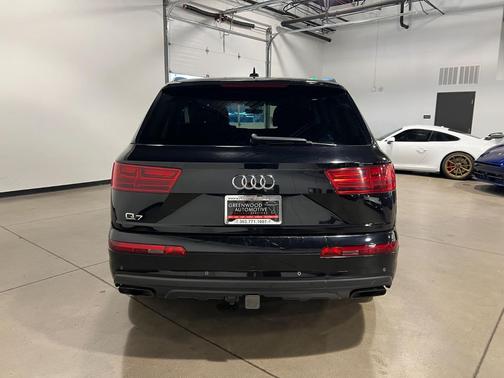 2019 Audi Q7 55 Prestige