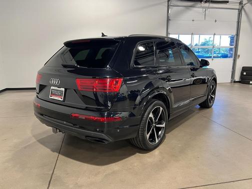 2019 Audi Q7 55 Prestige