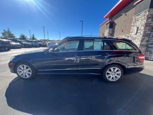 2013 Mercedes-Benz E-Class 4MATIC