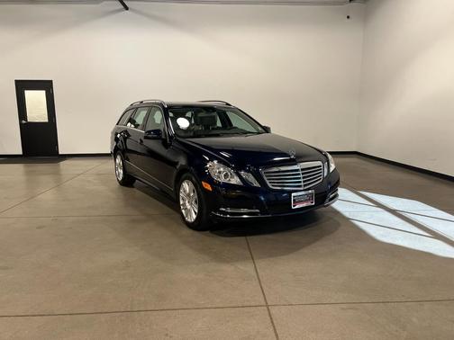 2013 Mercedes-Benz E-Class 4MATIC