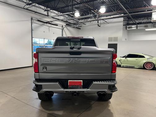 Satin Steel Metallic 2021 Chevrolet Silverado 1500 RST