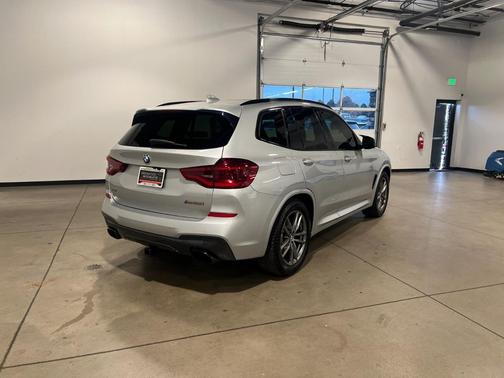 2019 BMW X3 M40i
