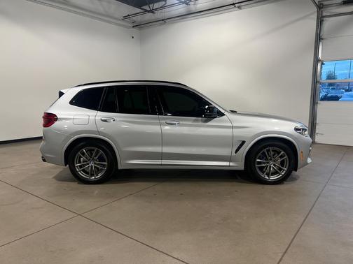 2019 BMW X3 M40i