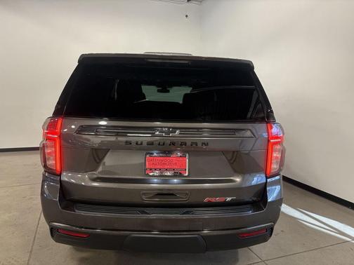 Shadow Gray Metallic 2021 Chevrolet Suburban RST