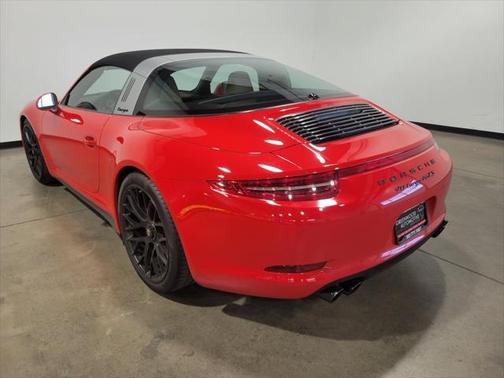 2016 Porsche 911 Targa 4 GTS