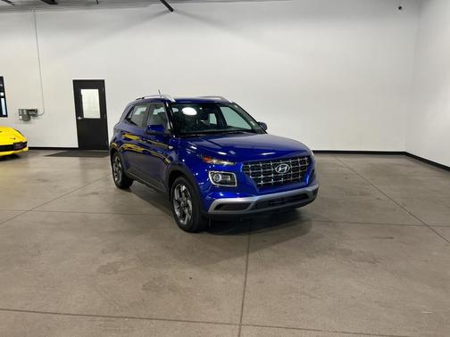 2024 Hyundai VENUE Limited